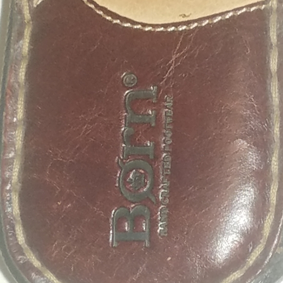 Born Leather Clogs, Women's Size 7. - Picture 2 of 7